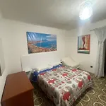 Quartieri Spagnoli Home